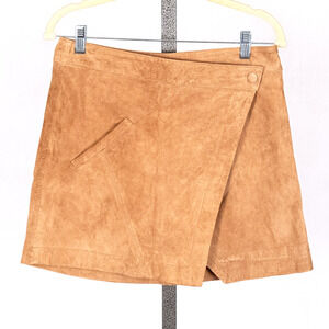 BlankNYC Tan Suede Mini Skirt Size 27 Wrap Style Snap Closure Leather Classic